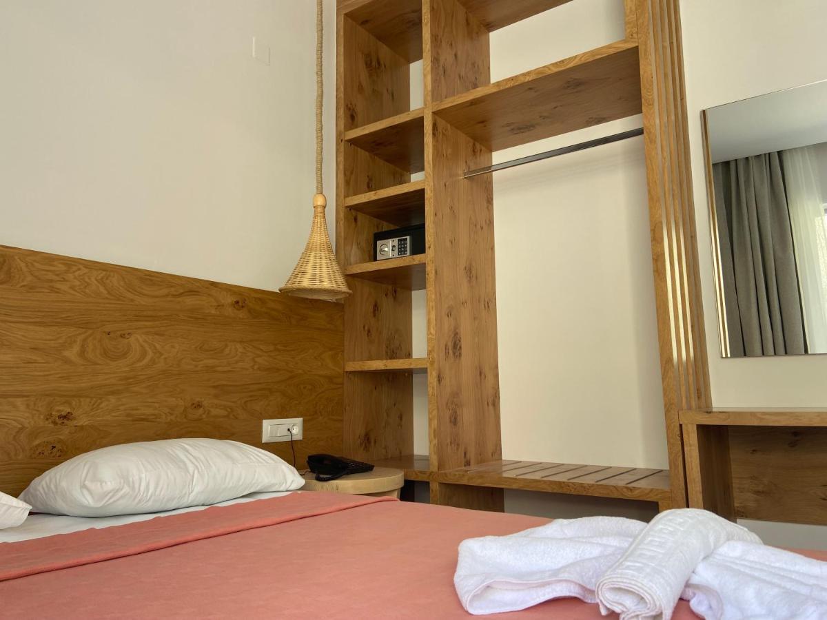Blue Aegean Hotel & Suites Goúves Eksteriør bilde