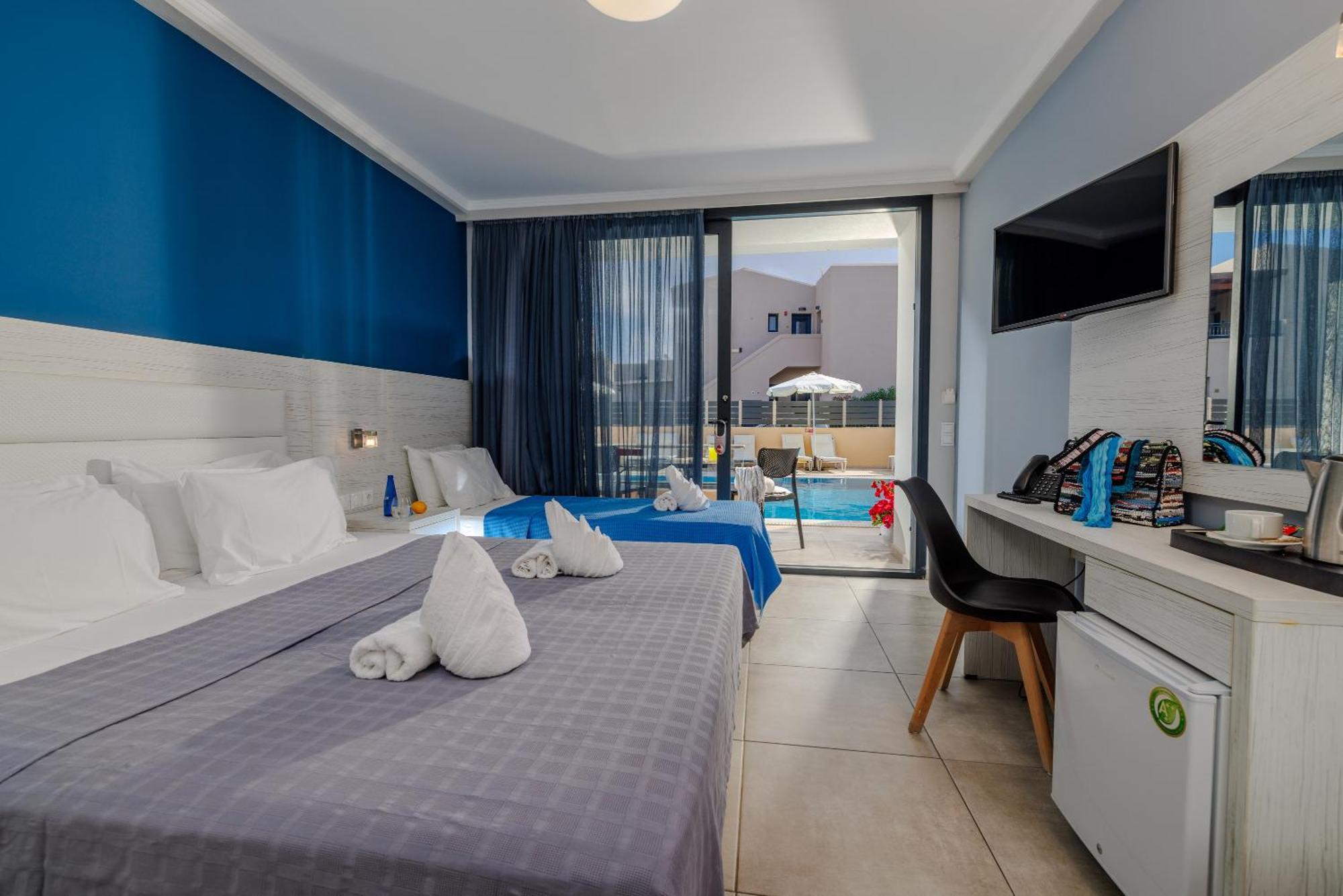 Blue Aegean Hotel & Suites Goúves Eksteriør bilde